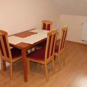 Jurincom Apartment